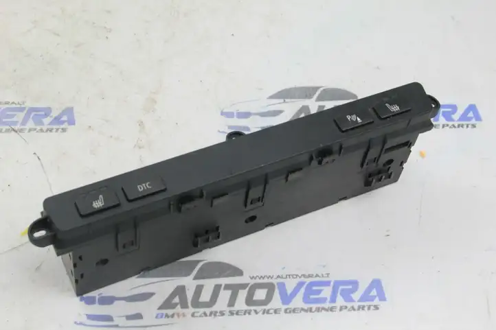 BMW 6 E63 E64 (2002 - 2010) 9163848 Включатель обогрева — фото 1