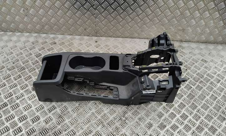 Ford Focus (2011 - 2015)  BM51A045M62 Другая центральная деталь консоли (туннеля)