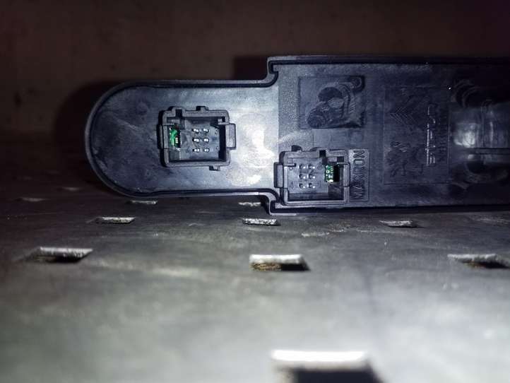Citroen DS4 (2010 - 2016)  96657052ZD Кнопка стеклоподъемников