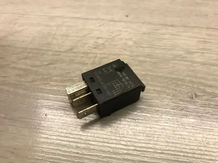Volkswagen Sharan (2003 - 2010) 7M0951253C Другое реле — фото 1
