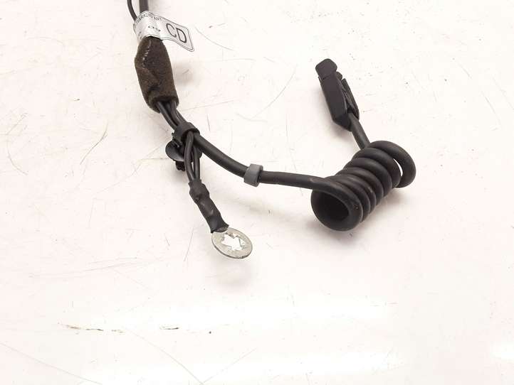 Chevrolet Captiva (2006 - 2011)  96628283 Другой проводник