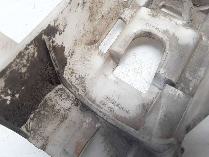 Peugeot 307 (2001 - 2005)  9640538580  Держатель заднего бампера (кронштейн)