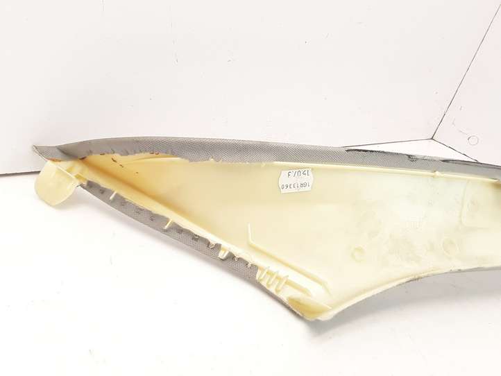 BMW 5 E60 E61 (2004 - 2010)  51437027085 Отделка стойки (A)