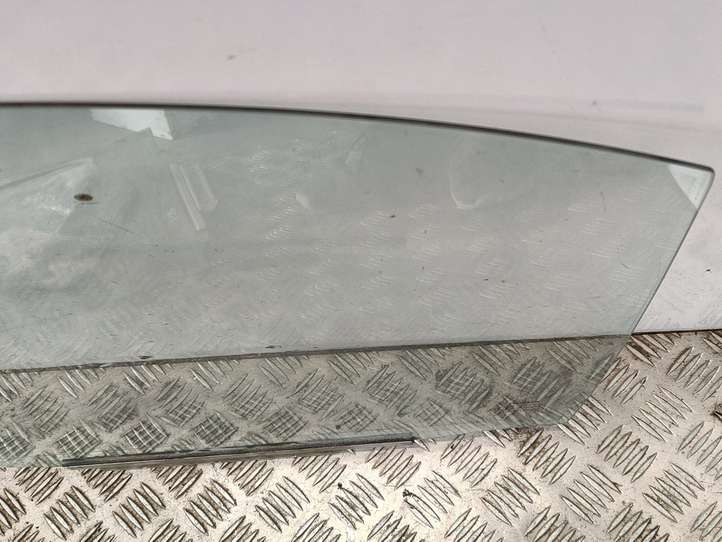Toyota Avensis T250 (2006 - 2009)  43R00048 Основное стекло задних дверей