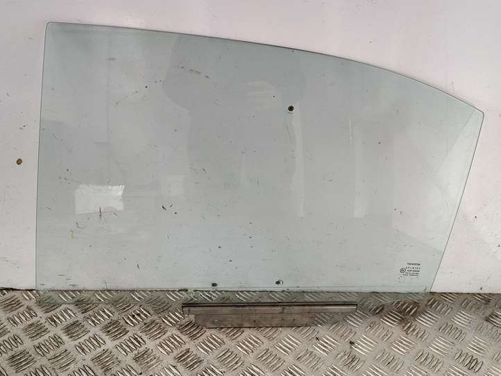 Toyota Avensis T250 (2006 - 2009)  43R00048 Основное стекло задних дверей
