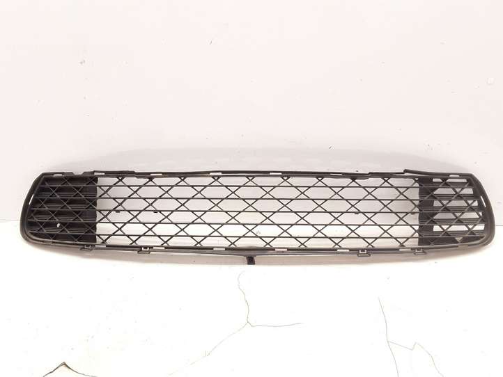 Citroen C4 Picasso (2006 - 2013)  9680402877 Нижняя решётка (из трех частей)