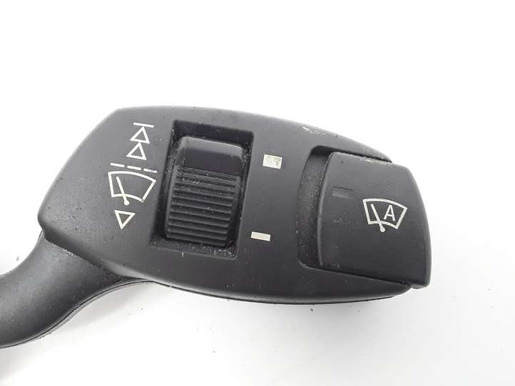 BMW 5 E60 E61 (2004 - 2010)  6924107 Ручка стеклоочистителей