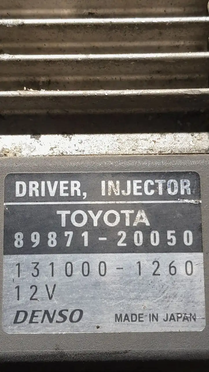 Toyota Avensis T250 (2003 - 2006) 8987120050 Блок управления форсунками — фото 3