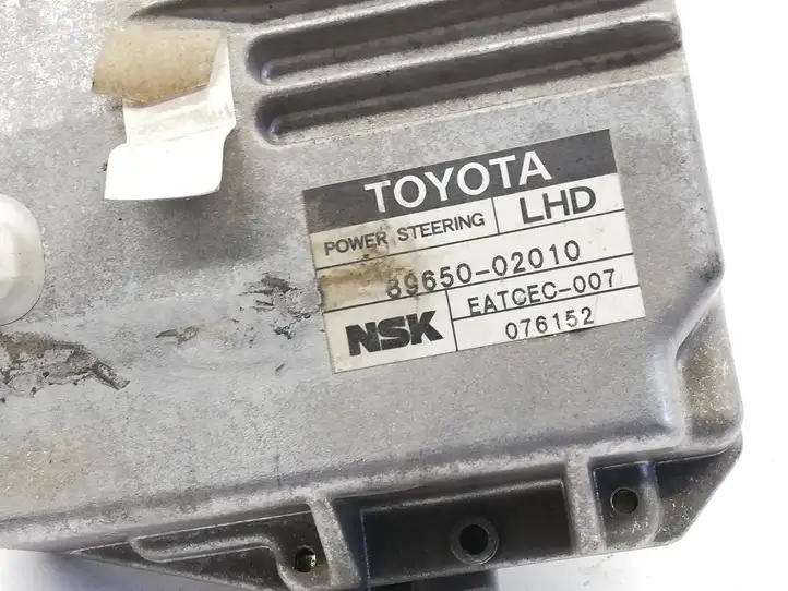 Toyota Corolla E120 E130 (2000 - 2004) 8965002010 Блок управления усилителем руля — фото 2