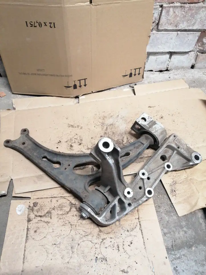 Skoda Octavia Mk2 (1Z) (2004 - 2013)   Вилы