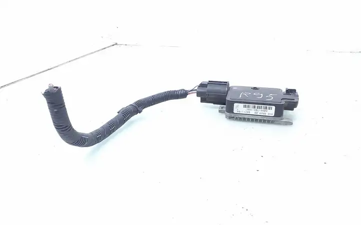 Ford Mondeo MK IV (2007 - 2014) 940002906 Блок управления вентилятором — фото 2