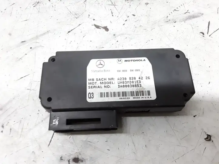 Mercedes-Benz C W203 (2000 - 2007) A2308204226 Блок GSM — фото 1