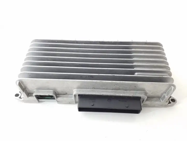 Audi A6 S6 C6 4F (2004 - 2008) 4F0910223H Усилитель звука — фото 1