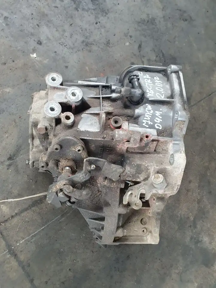 Opel Vectra (2002 - 2005)   Механическая коробка передач, 6 передач