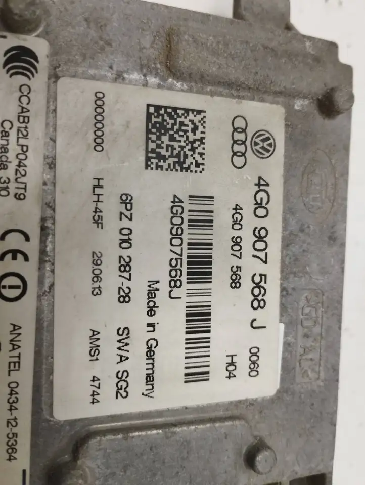 Audi A7 S7 4G (2010 - 2014) 4G0907568J Радар контроля слепых зон — фото 3