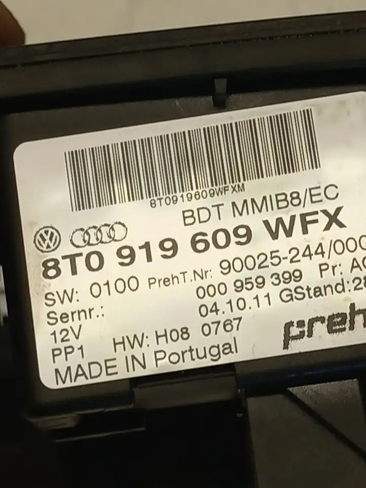 Audi A4 S4 B8 8K (2007 - 2011) 8T0919609WFX Центральный блок управления — фото 3