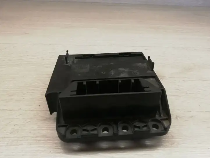 Volkswagen Touran I (2003 - 2010) 1K0959433AK Прочие блоки управления — фото 1