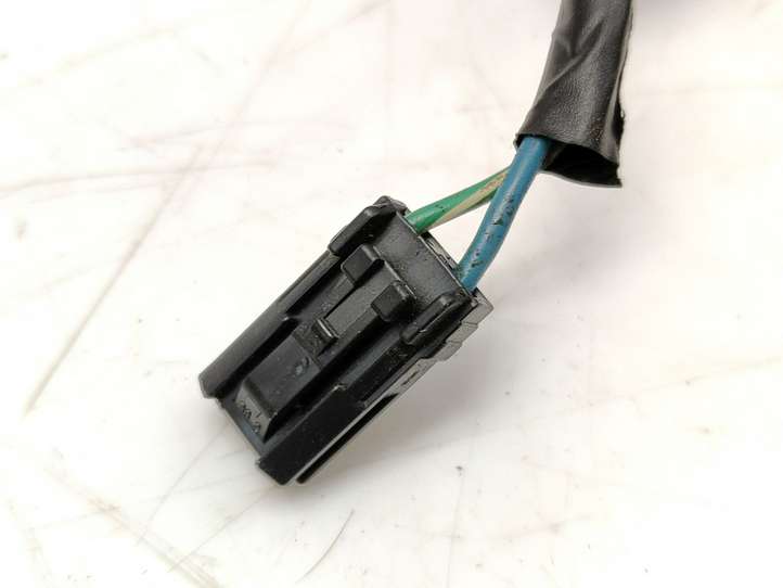 Toyota Avensis T250 (2006 - 2009)  8218405100 Проводка крышки багажника