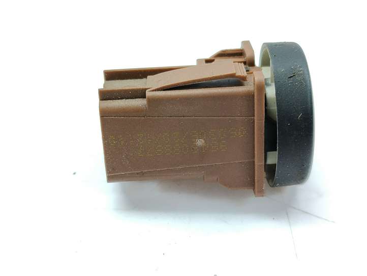 Peugeot Partner (2002 - 2008)  9648088877 Включатель кондиционера воздуха