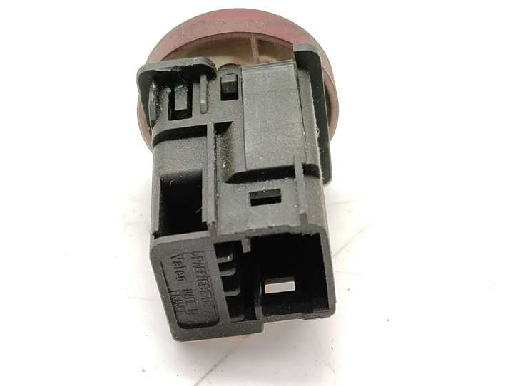 Peugeot Partner (2002 - 2008)  9644845777 Включатель аварийных фонарей