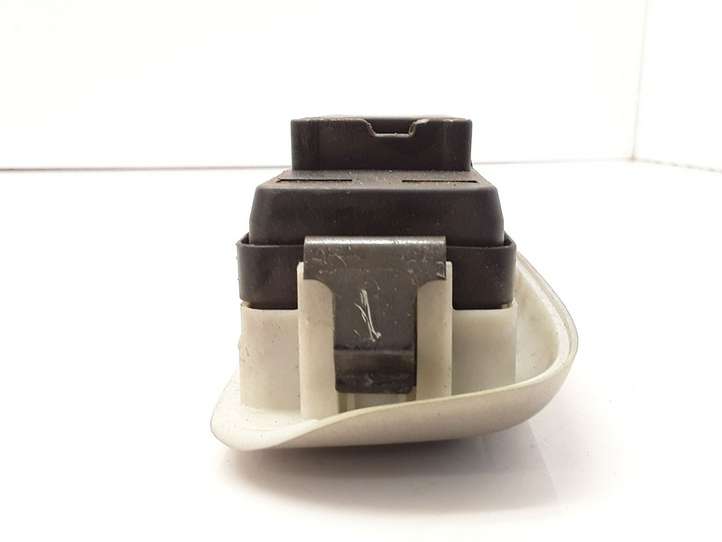 Mazda Tribute (2004 - 2007)  4L8T14540ABW Кнопка стеклоподъемников