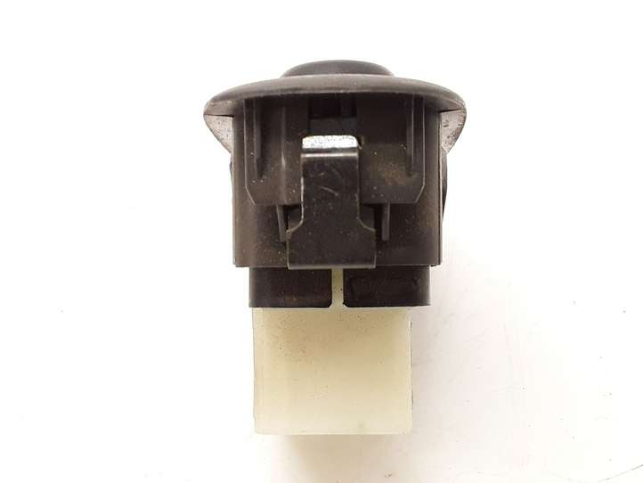 Mazda Tribute (2004 - 2007)  YL8414A567ACW Кнопка стеклоподъемников