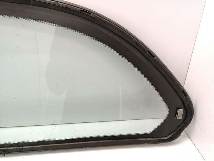 BMW 5 E60 E61 (2004 - 2010)  43R007951 Заднее боковое стекло кузова