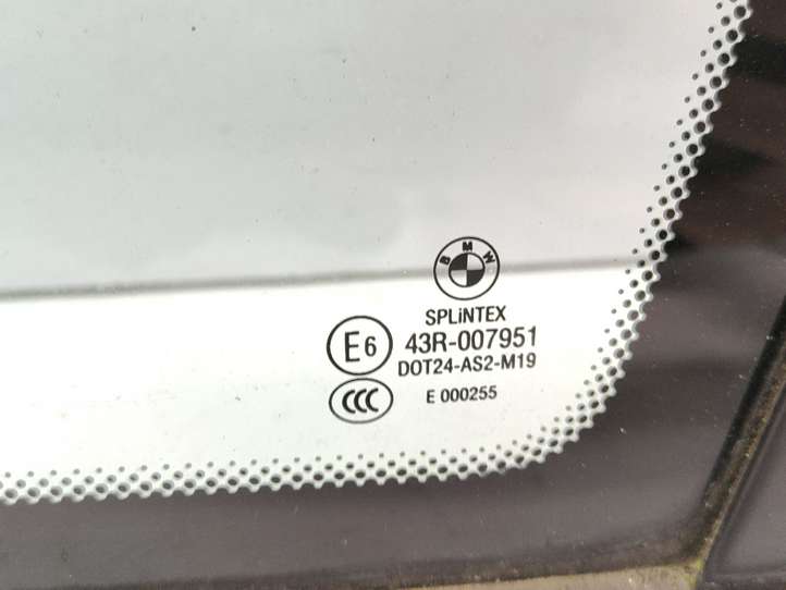 BMW 5 E60 E61 (2004 - 2010)  43R007951 Заднее боковое стекло кузова