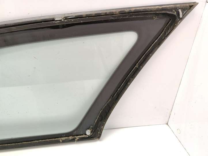 Toyota Avensis T250 (2006 - 2009)  43R00048 Заднее боковое стекло кузова