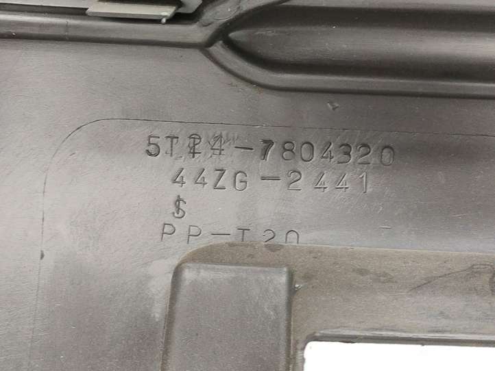 Mazda Tribute (2004 - 2007)  5T247804320 Панель
