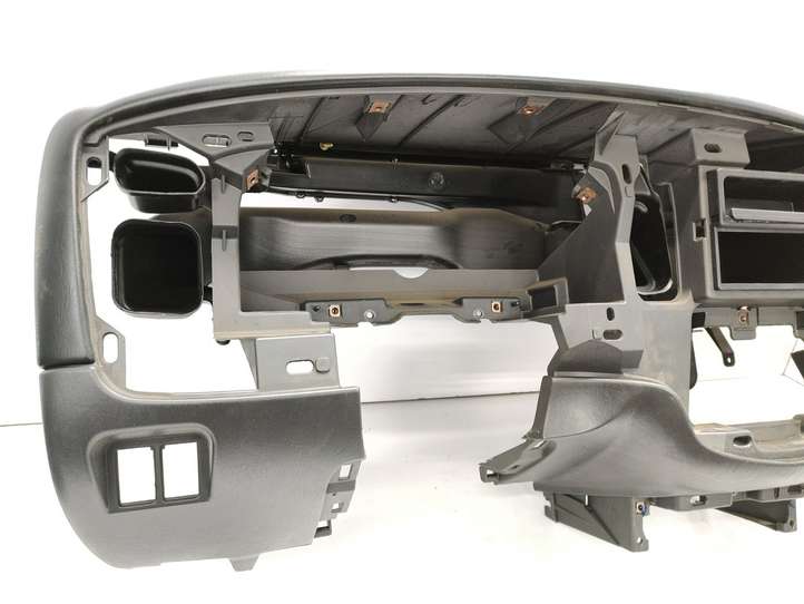Mazda Tribute (2004 - 2007)  5T247804320 Панель