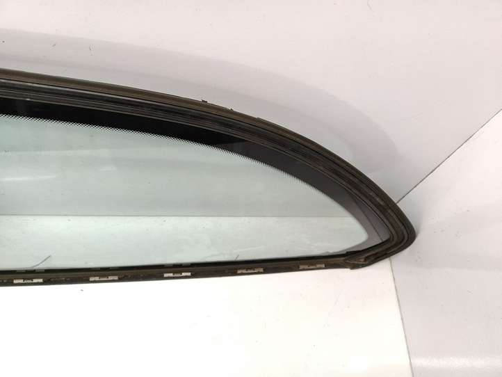 BMW 5 E60 E61 (2004 - 2010)  43R007951 Заднее боковое стекло кузова