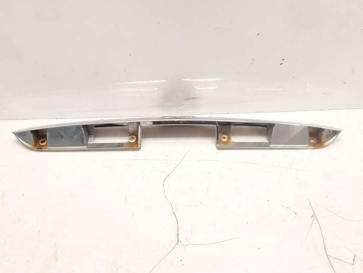 Mazda Tribute (2004 - 2007)  3T2478425A22BAW Освещение номера