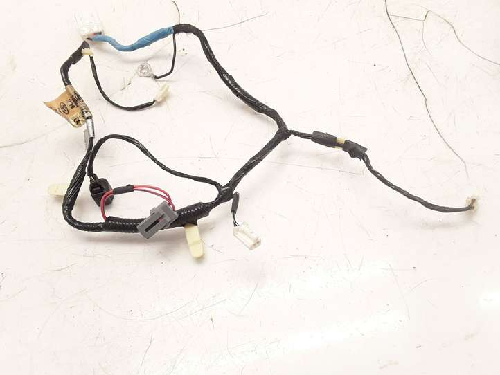 Mazda Tribute (2004 - 2007)  5L8T14A583 Проводка крышки багажника