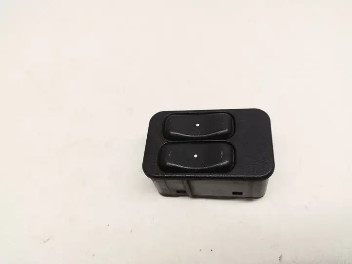 Opel Astra G (1998 - 2004) 90561088 Блок кнопок стеклоподъемников — фото 1
