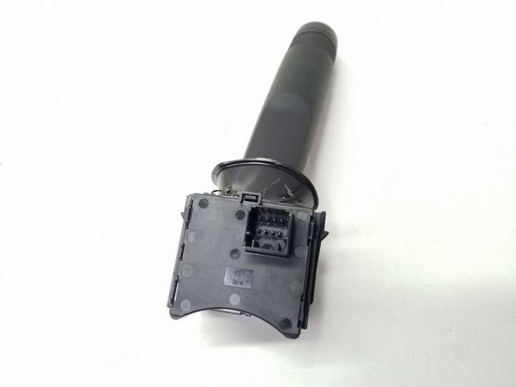 Opel Astra (2009 - 2012)  20941131 Ручка стеклоочистителей