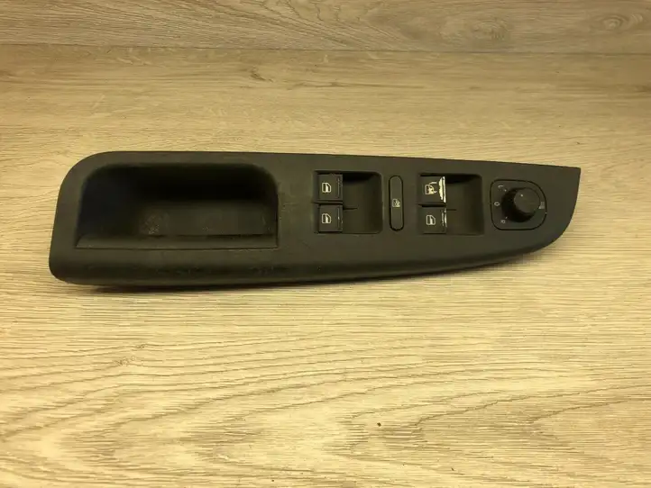 Volkswagen Golf V (2003 - 2009) 1K4868049B Блок кнопок стеклоподъемников — фото 2