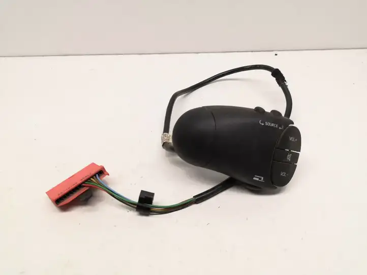 Renault Megane I (1995 - 2002) 7700431450A Кнопки на рулевом колесе — фото 1