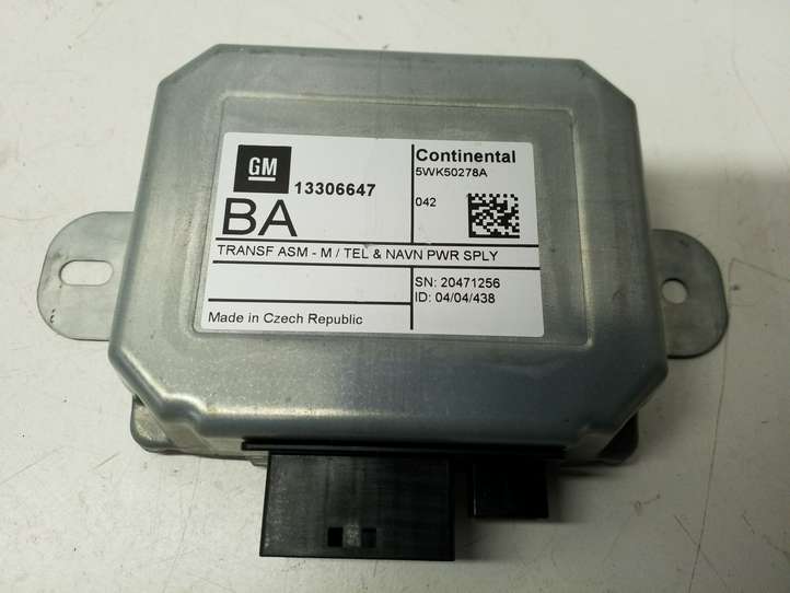 Opel Zafira (2008 - 2014)  13306647 Блок управление GSM
