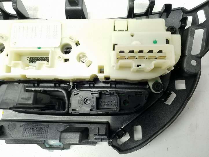 Ford Focus (2011 - 2015)  CM5T19980AE Блок управления кондиционера воздуха / климата/ печки (в салоне)