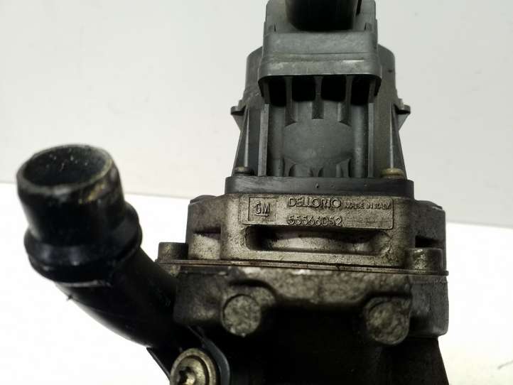 Opel Zafira (2008 - 2014)  55566052 Клапан EGR