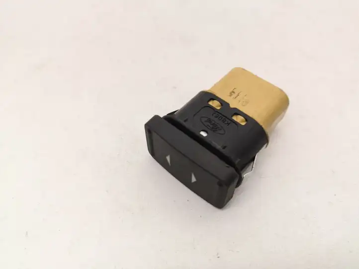 Ford Focus (2005 - 2008) 6M2T14529DA Блок кнопок стеклоподъемников — фото 1