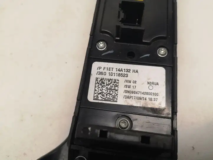 Ford Kuga II (2013 - 2019) F1ET14A132 Блок кнопок стеклоподъемников — фото 2