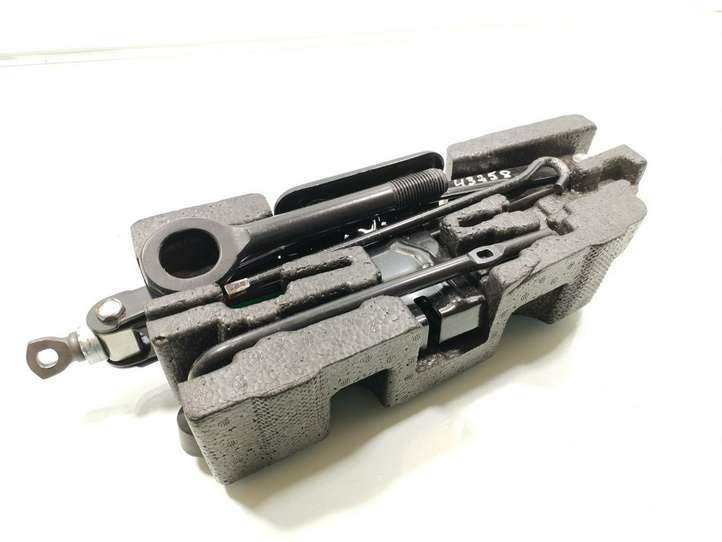 Hyundai Santa Fe (2009 - 2012)  09149-2B070 Комплект инструментов