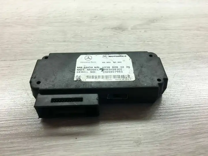 Mercedes-Benz CLK A209,C209 (2002 - 2009) A2308204226 Блок GSM — фото 1