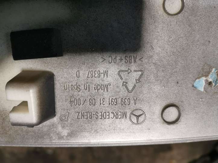 Mercedes-Benz Vito Viano W639 (2003 - 2010)  A6396913180 Молдинги (отделка) раздвижных дверей