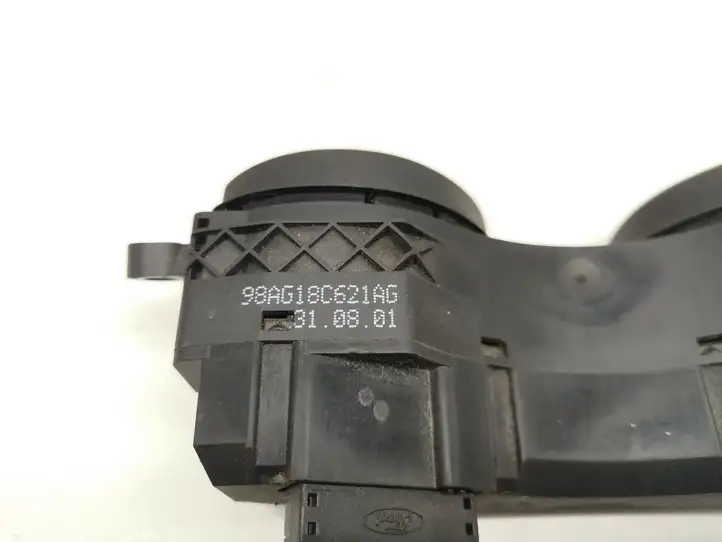 Ford Kuga II (2013 - 2019) 98AG18C621AG Кнопка обогрева стекла — фото 2