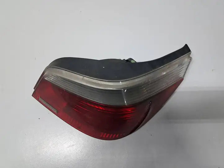 BMW 5 E60 E61 (2004 - 2010) 6910768 Задний фонарь в кузове — фото 3