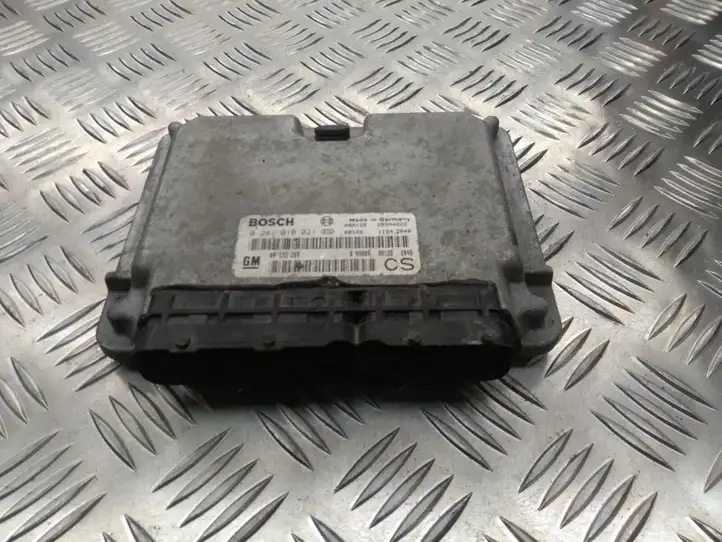 Opel Zafira A (1999 - 2003) 09133269 Блок управления двигателем (ЭБУ) — фото 1