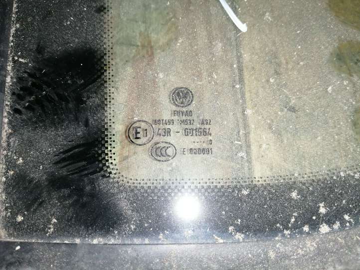 Volkswagen Tiguan (2007 - 2011)  5N08450415AP Заднее боковое стекло кузова